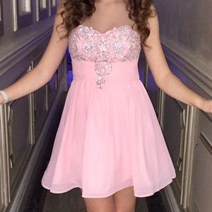 Negotiable Prom Dress🎀